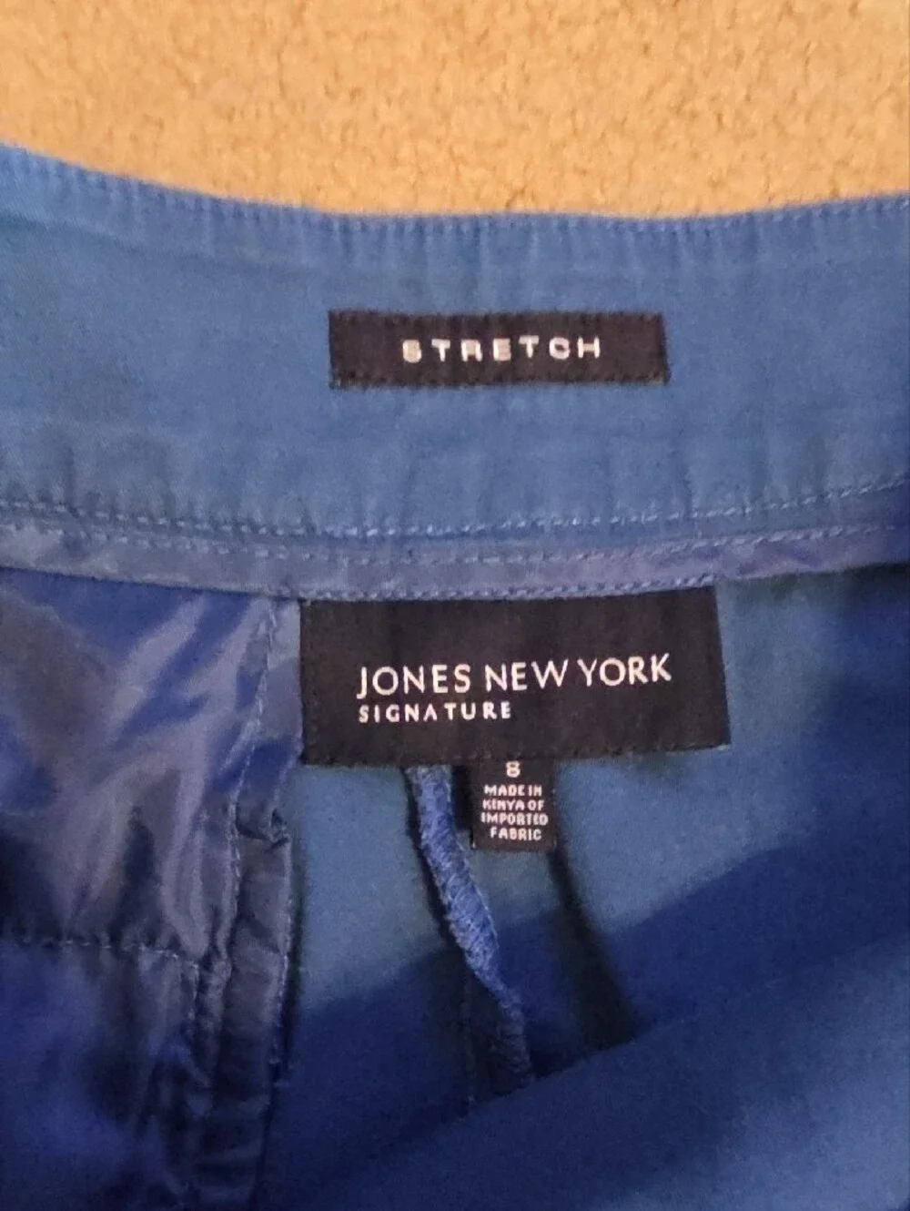 Jones New York Signature Classic Blue Knee-Length Shorts 8 Stretch